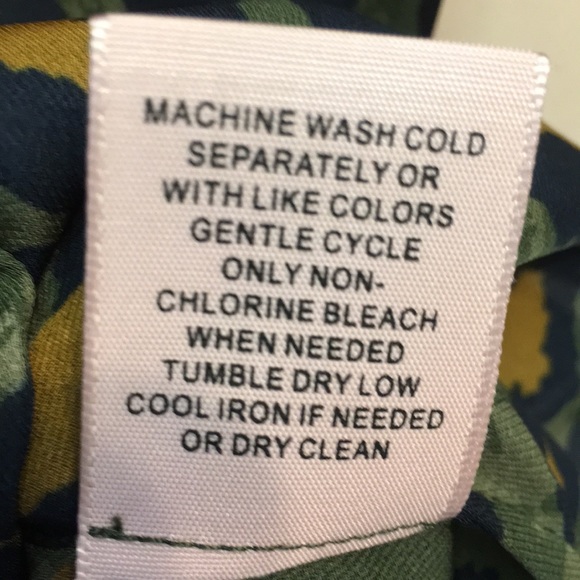 NWT Philosophy Republic animal print blouse Size S - Picture 5 of 9